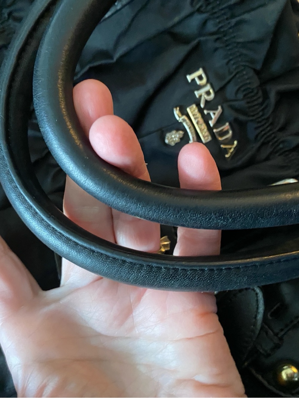 🔥 Price lowered Prada Tessuto Gaufre  Ruched Nylon and leather bag. Authentic - Picture 17 of 17